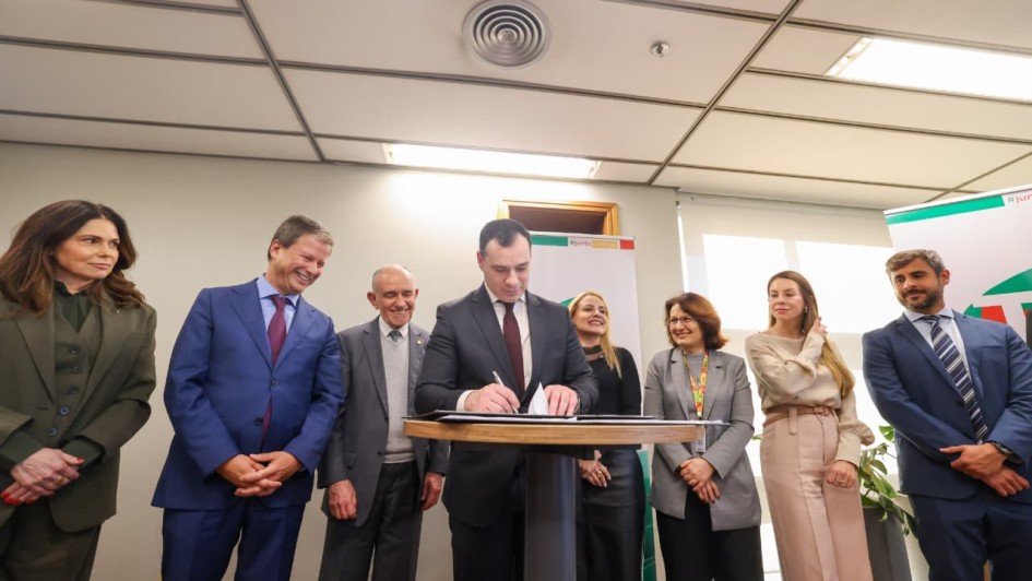 IPE Sa&uacute;de e Santa Casa de Porto Alegre firmam acordo hist&oacute;rico para garantir assist&ecirc;ncia hospitalar de alta complexidade no RS  
