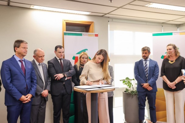 coordenadora setorial de Apoio Técnico Consultivo, Simone Melara Simões