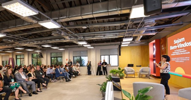 A formação prevê exposições por especialistas em compras públicas de inovação, com espaço para debates e oficinas