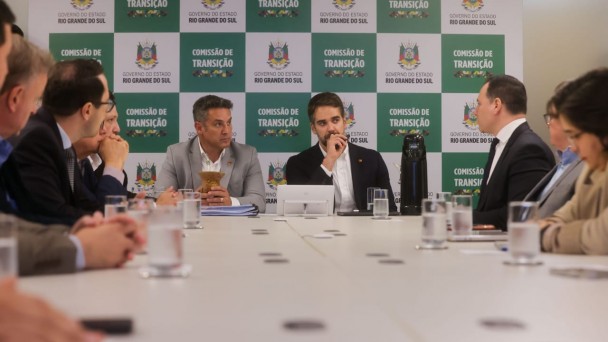 Procurador-geral integra equipe de transi&ccedil;&atilde;o